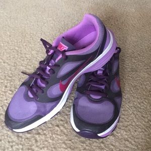 Nike size 7.5